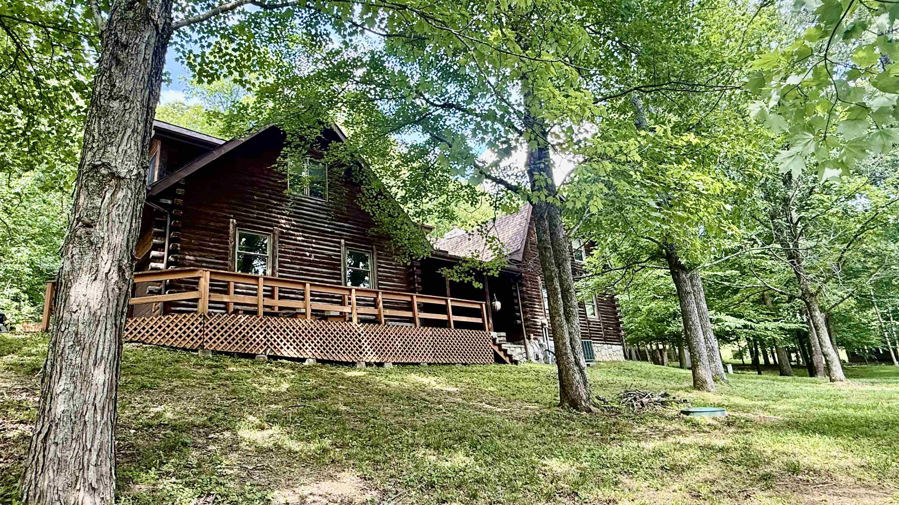 420 Brookfield Farm Road Ashland, KY 41102 - Photo 3 of 43