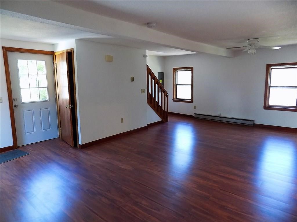 121 Oak Street Westerly, RI 02891 - Photo 5 of 20