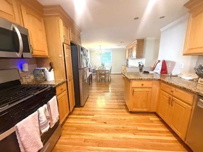83 Ralph Street, Unit 1 Watertown, MA 02472 - Photo 3 of 29