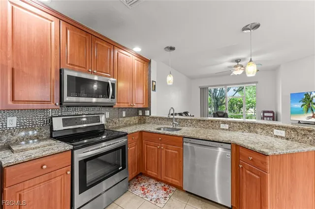 $229,900 | 4247 Liron Avenue, Unit 104, Fort Myers, FL 33916