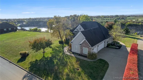 $614,900 | 113 Bluff Ridge Road, Jeffersonville, IN 47130