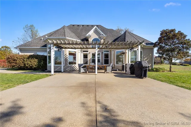$614,900 | 113 Bluff Ridge Road, Jeffersonville, IN 47130