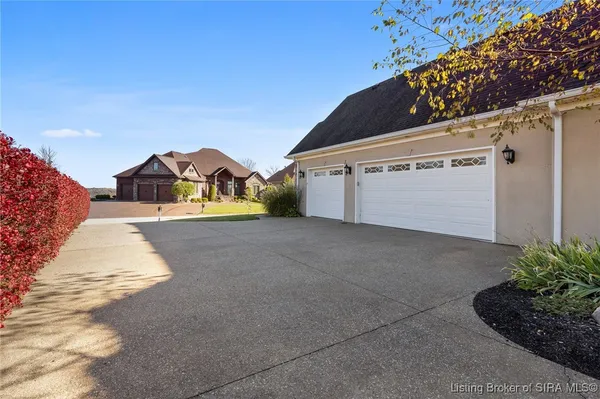 $614,900 | 113 Bluff Ridge Road, Jeffersonville, IN 47130