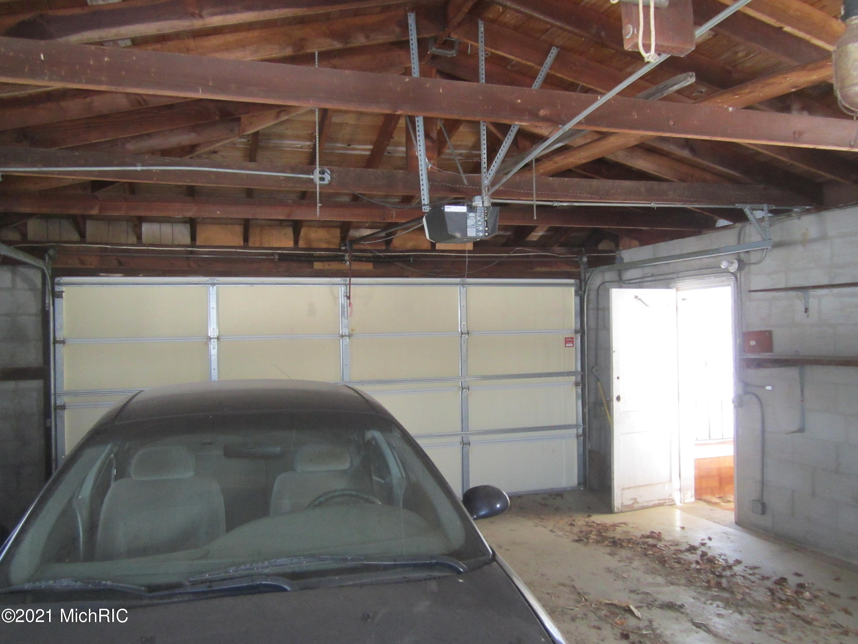 18022 Homer Road Marshall, MI 49068 - Photo 27 of 31 IMG_9678
