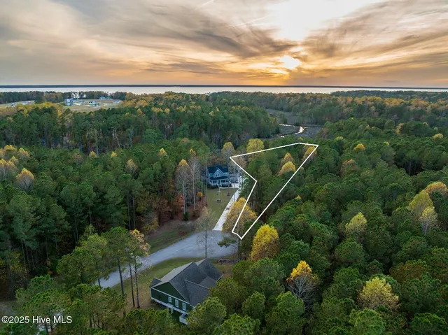 $89,000 | 130 Willow Cove Lane, Minnesott Beach, NC 28510