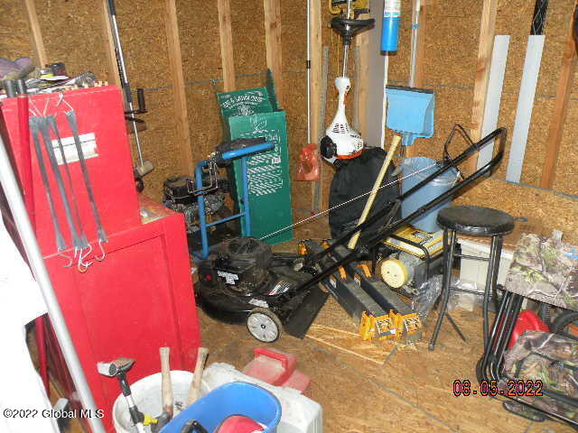 359 Manchester Road Schenectady, NY 12304 - Photo 28 of 30 DSCN0232