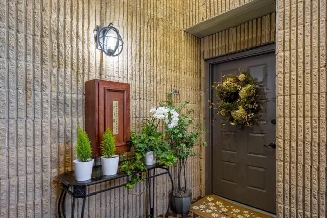 $489,750 | 4312 Lakeshore Lane, Unit 304, Chattanooga, TN 37415