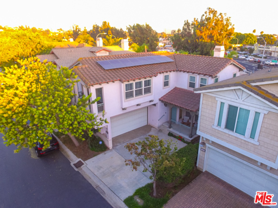 5317 Heritage Place Culver City, CA 90230 - Photo 2 of 31
