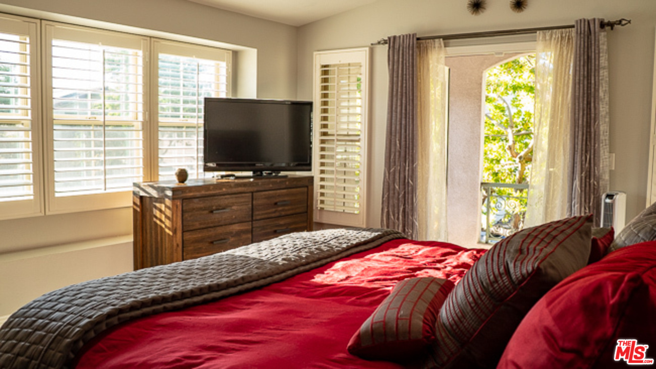 5317 Heritage Place Culver City, CA 90230 - Photo 16 of 31