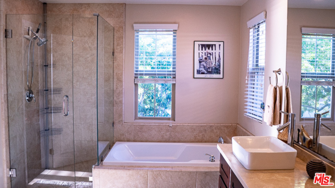 5317 Heritage Place Culver City, CA 90230 - Photo 17 of 31