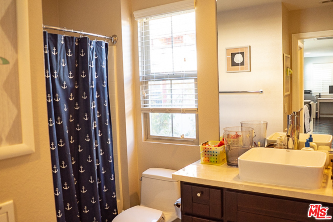 5317 Heritage Place Culver City, CA 90230 - Photo 26 of 31