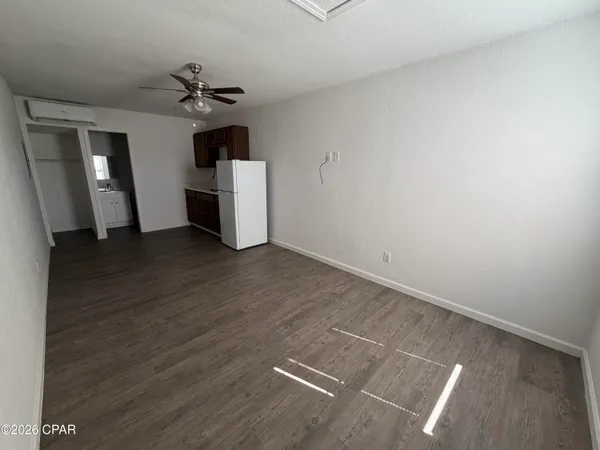 $800 | 143 Claire Avenue, Unit 105, Panama City, FL 32401