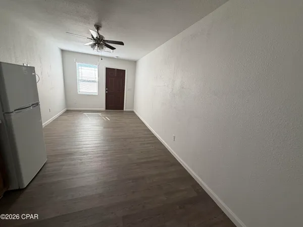 $800 | 143 Claire Avenue, Unit 105, Panama City, FL 32401