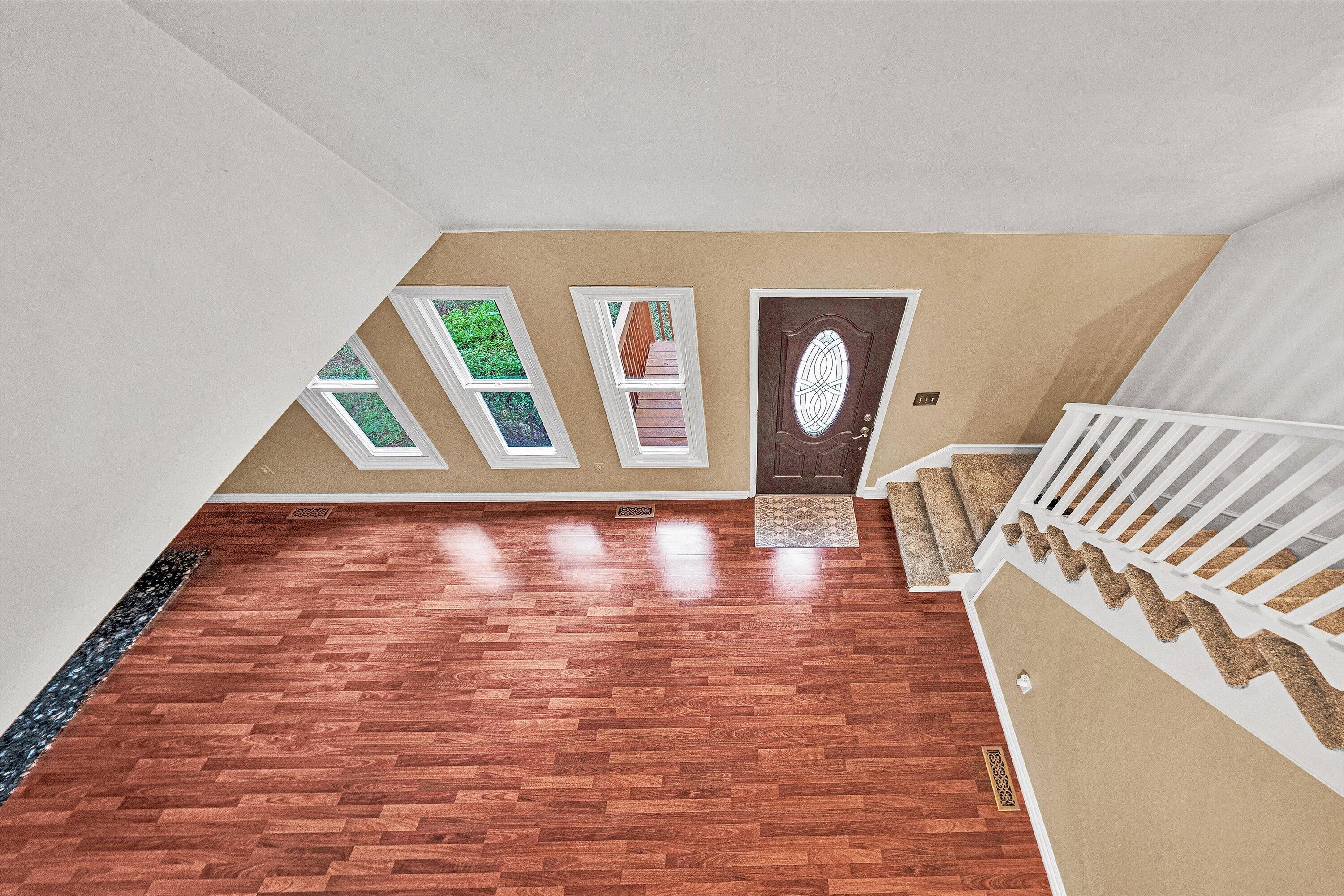 5110 Stewartsville Road Moneta, VA 24121 - Photo 12 of 24 15-DSC00112