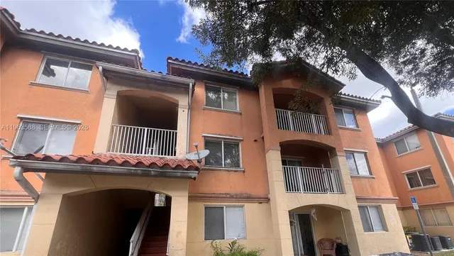 $2,400 | 17602 Northwest 25th Avenue, Unit 305, Miami Gardens, FL 33056