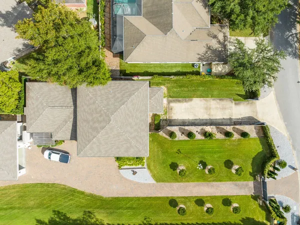 a view of a outdoor space