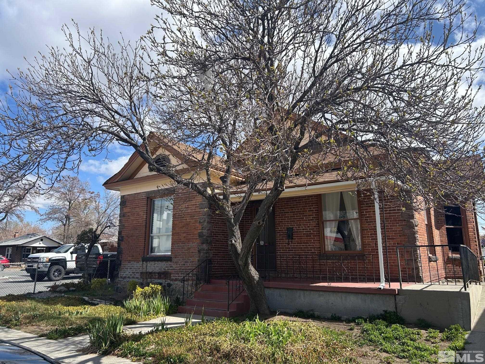 712 South Center Street Reno, NV 89501 - Photo 7 of 10 a front view of a house with garden