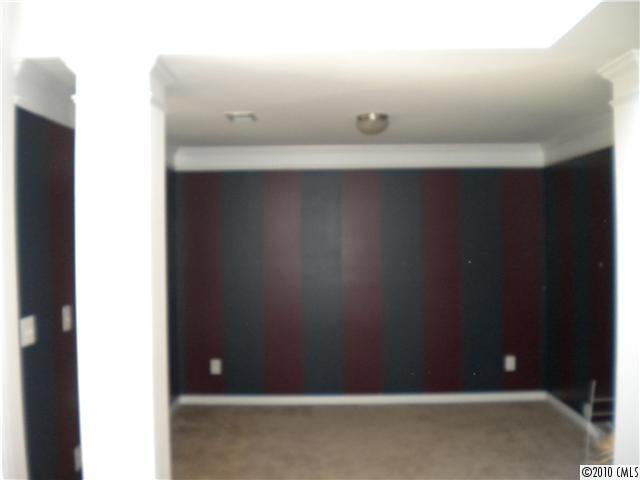 107 Dunnell Road Mooresville, NC 28115 - Photo 3 of 6 Gallery Image 3