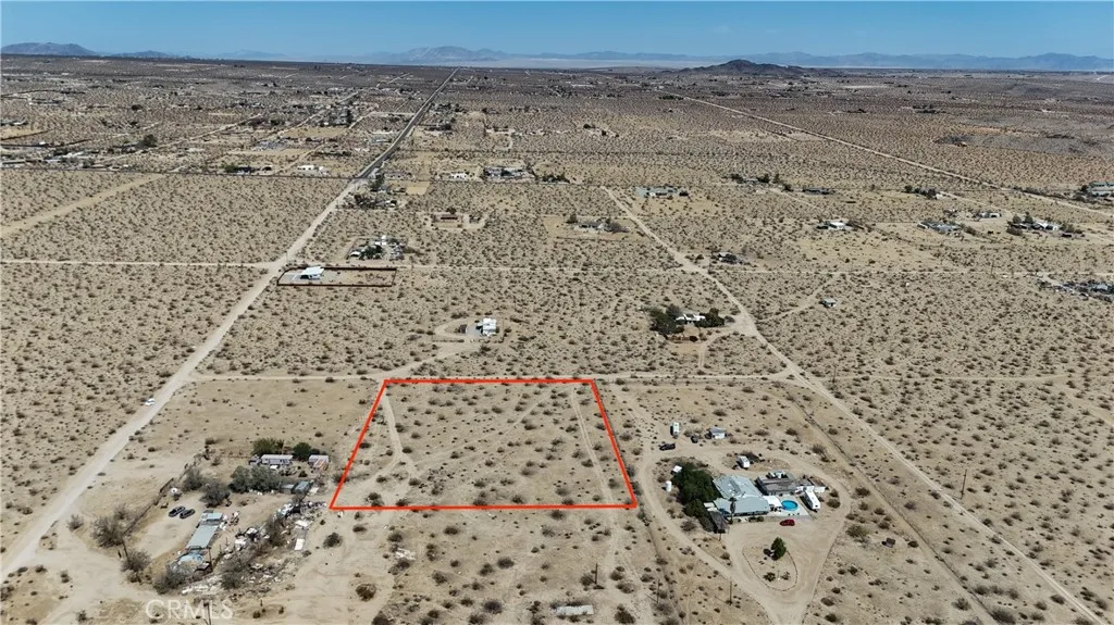 760 Carmel Street Joshua Tree, CA 92252 - Photo 1 of 11 a view of sky view