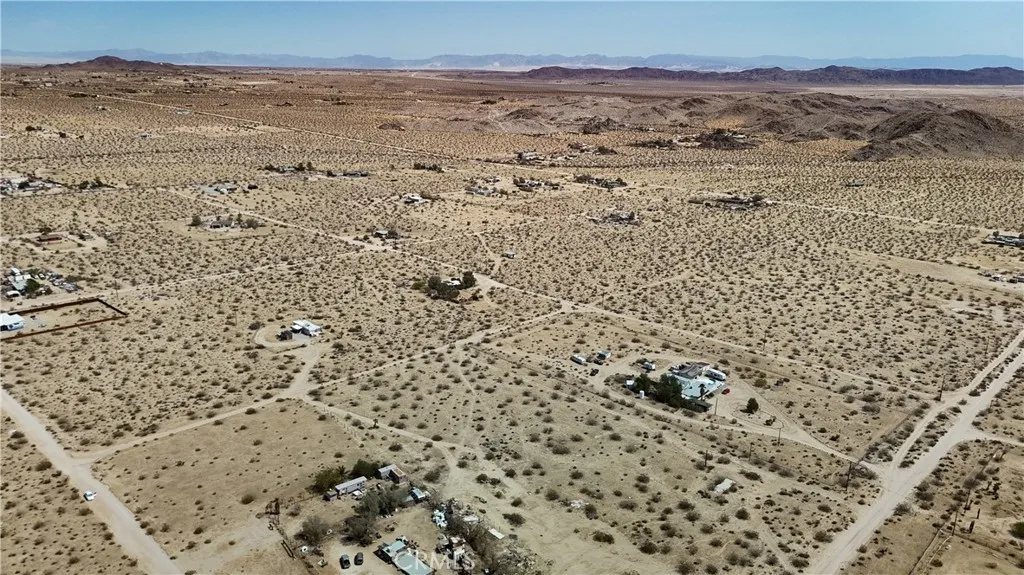 760 Carmel Street Joshua Tree, CA 92252 - Photo 6 of 11 a view of city and mountain