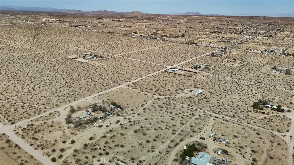 760 Carmel Street Joshua Tree, CA 92252 - Photo 9 of 11