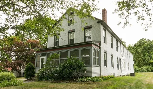 $674,900 | 198 West Main Street, Millbury, MA 01527