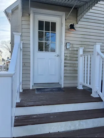 $1,825 | 13 King Street, Unit 2, Taunton, MA 02780