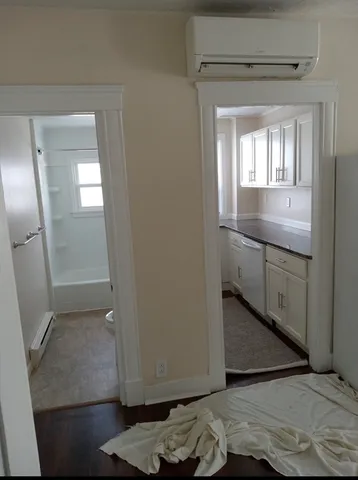 $1,825 | 13 King Street, Unit 2, Taunton, MA 02780