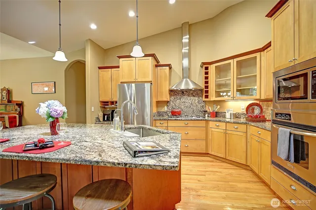 $1,200,000 | 628 North Sunset Drive, Camano Island, WA 98282