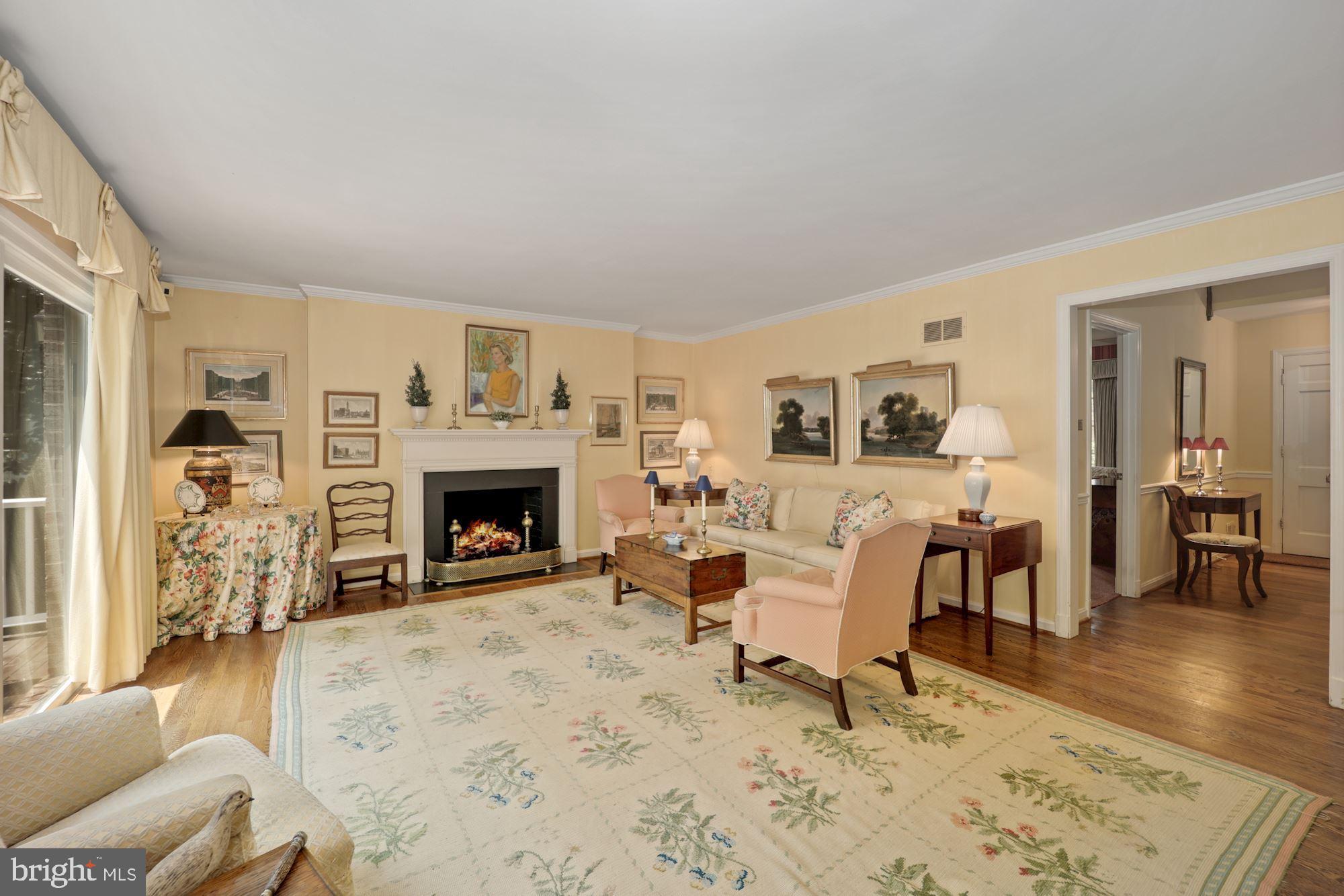 4403 Boxwood Road Bethesda, MD 20816 - Photo 4 of 54 Gallery Image 4
