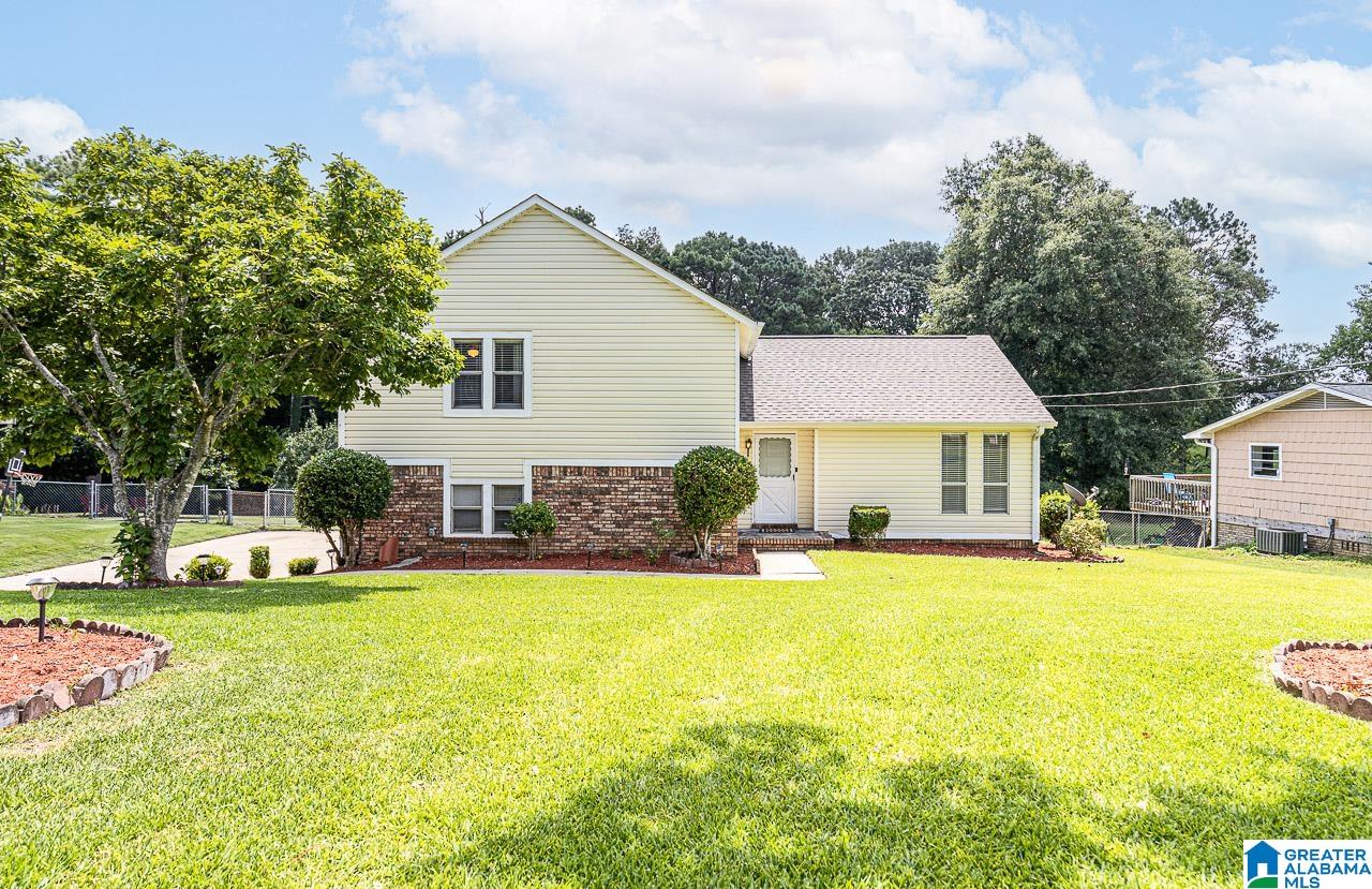 929 Willowbend Road Pelham, AL 35124 - Photo 1 of 35