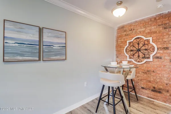 $1,800 | 1282 Beach Boulevard, Unit 209, Biloxi, MS 39530