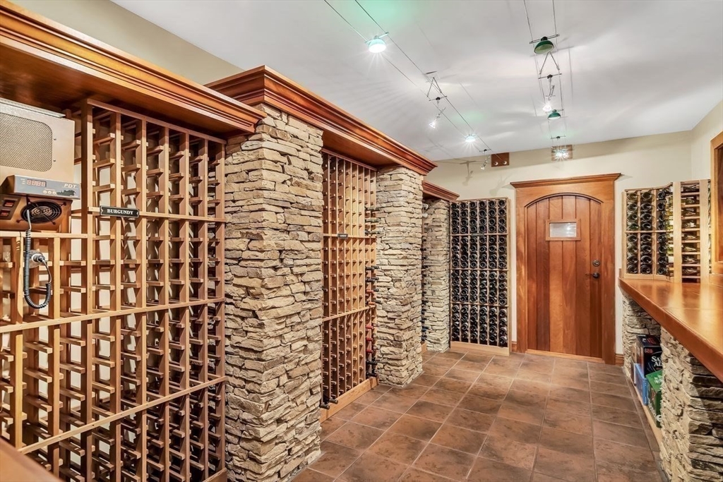 2 Stonegate Lane Dover, MA 02030 - Photo 24 of 35