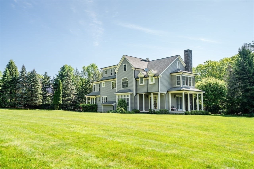 2 Stonegate Lane Dover, MA 02030 - Photo 3 of 35