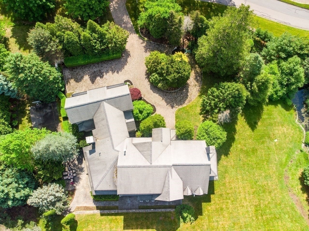 2 Stonegate Lane Dover, MA 02030 - Photo 34 of 35