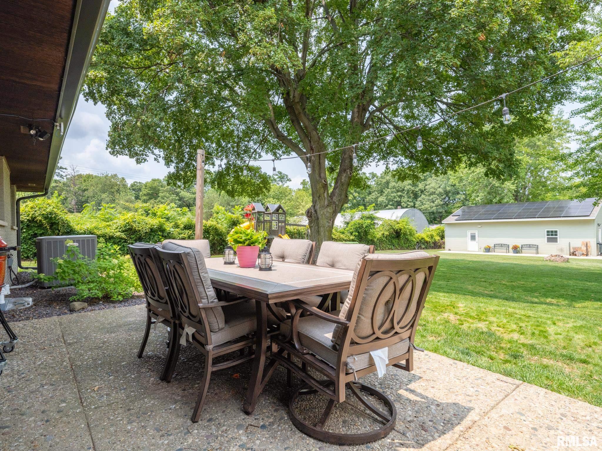 1105 Highview Road East Peoria, IL 61611 - Photo 21 of 28