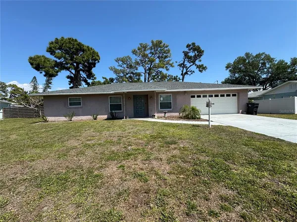 $385,000 | 2003 48th Street West, Bradenton, FL 34209