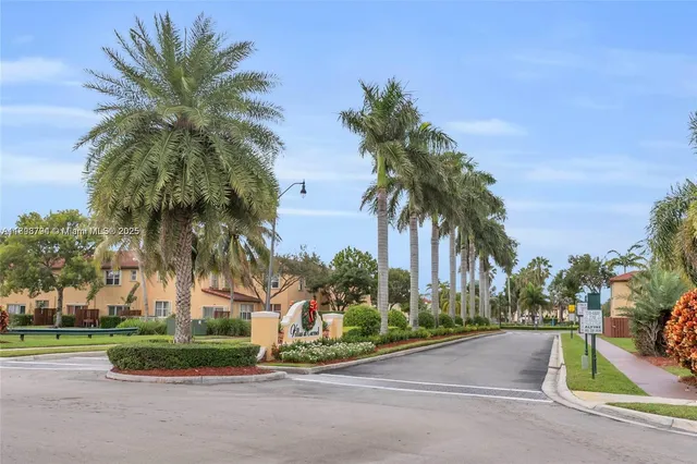 $1,900 | 1395 Northeast 33rd Avenue, Unit 20626, Homestead, FL 33033