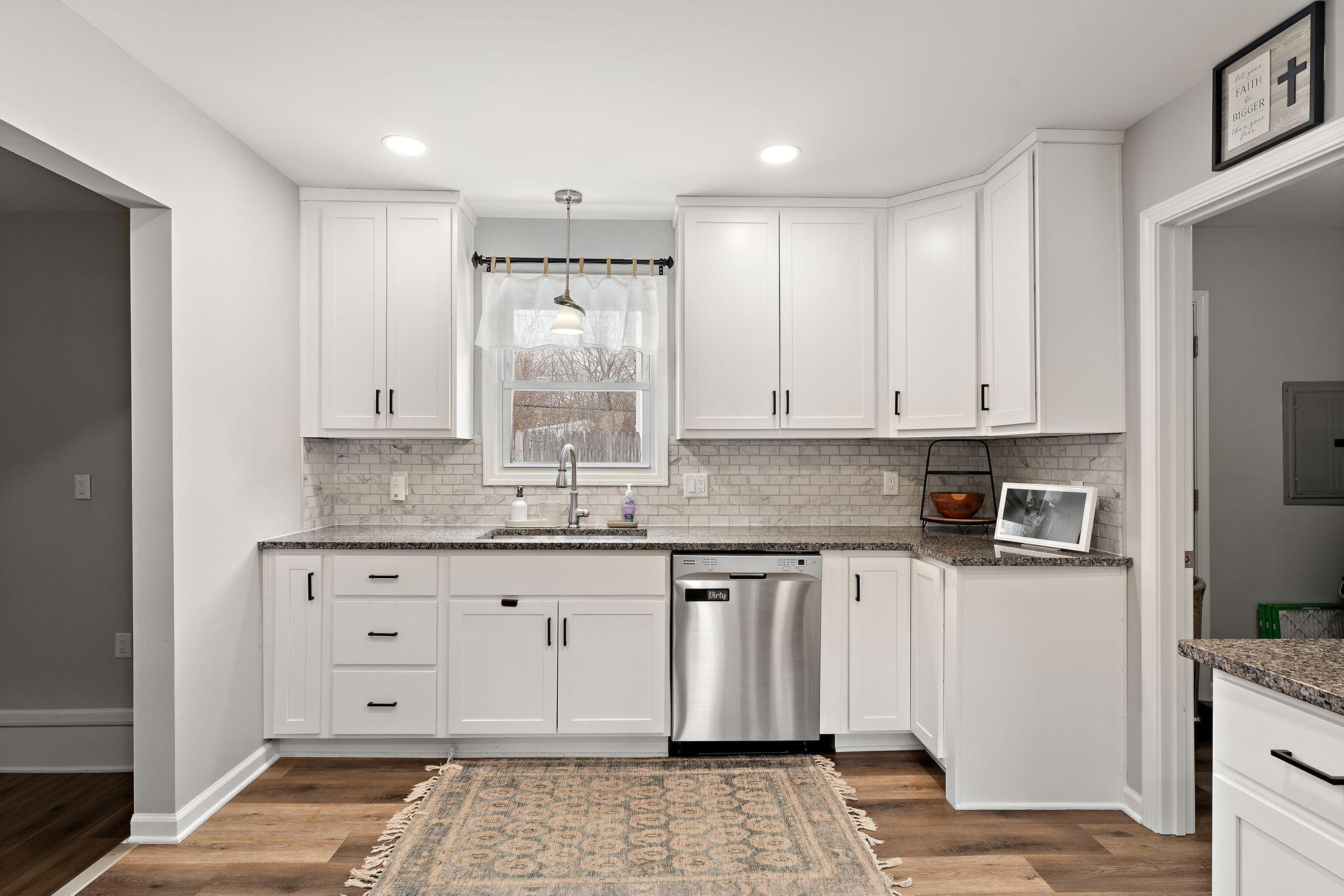 711 Juniper Road Valparaiso, IN 46385 - Photo 7 of 20 2048x1365