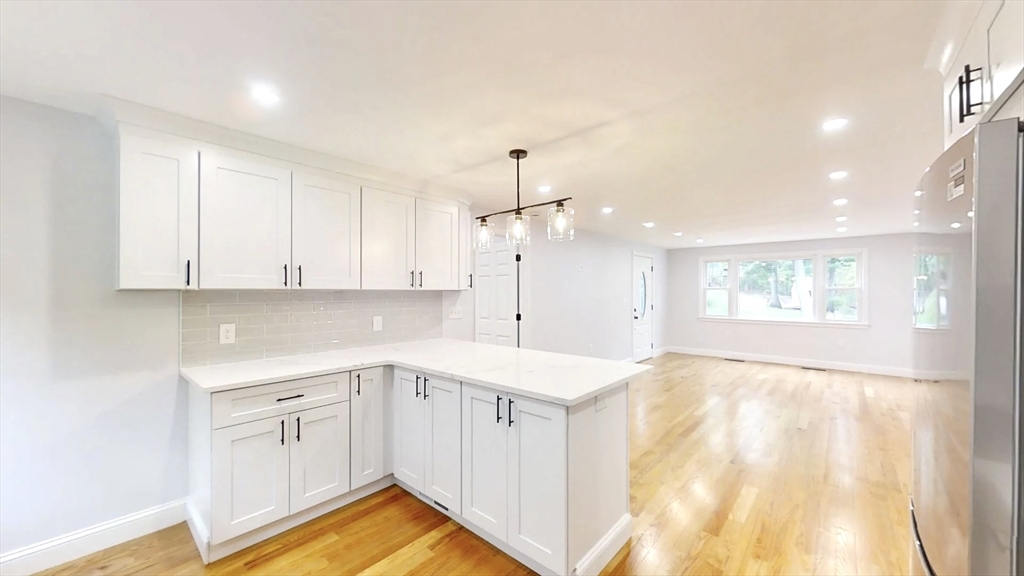 8 Reardon Road Hudson, MA 01749 - Photo 11 of 30