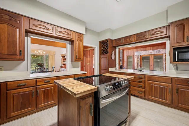 $1,695,000 | 1554 Pinopolis Road, Moncks Corner, SC 29461