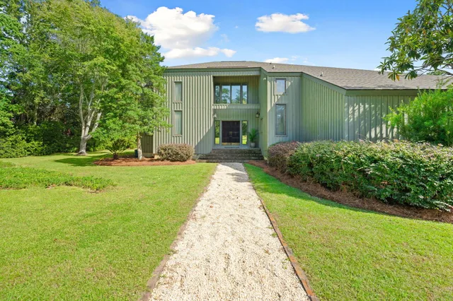 $1,695,000 | 1554 Pinopolis Road, Moncks Corner, SC 29461