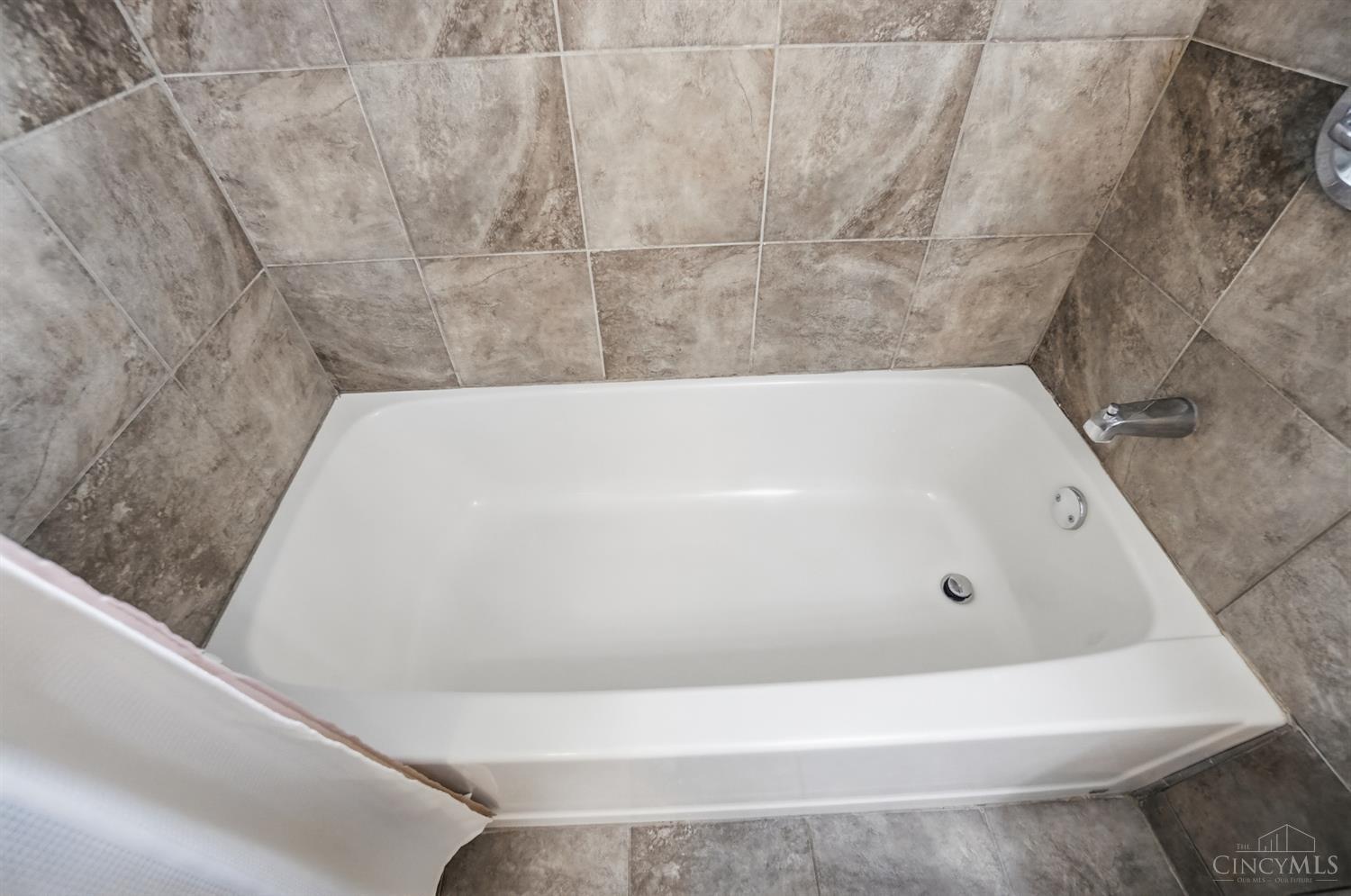 475 Craig Road Cincinnati, OH 45244 - Photo 40 of 87 Gallery Image 40