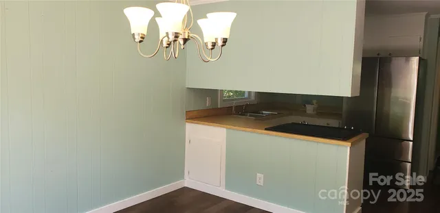 $369,900 | 4755 Highway 23, Mars Hill, NC 28754