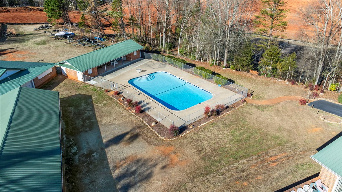 109 Captains Way Anderson, SC 29625 - Photo 33 of 36