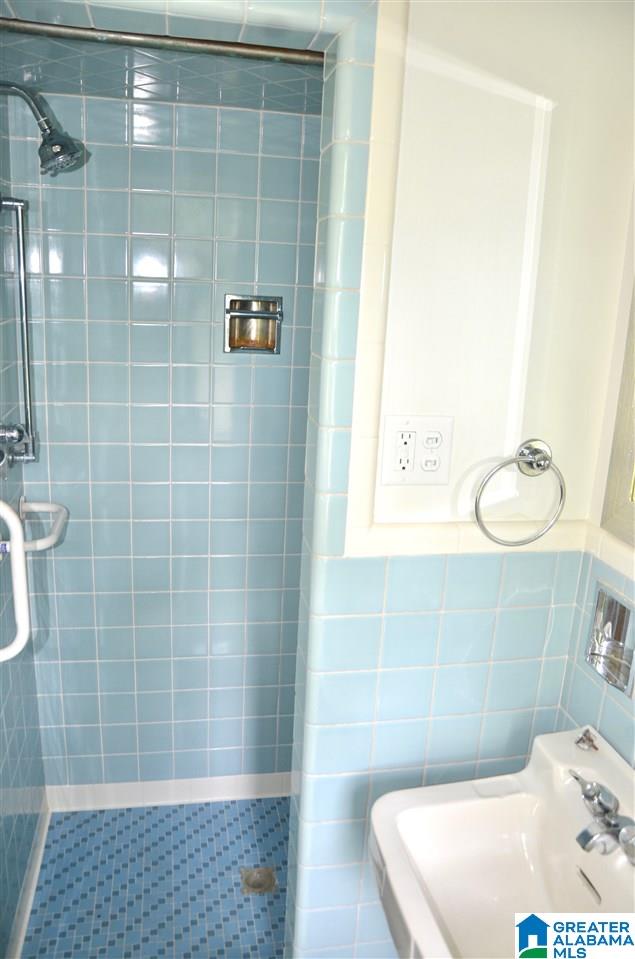 377 Shades Crest Road Birmingham, AL 35226 - Photo 22 of 36