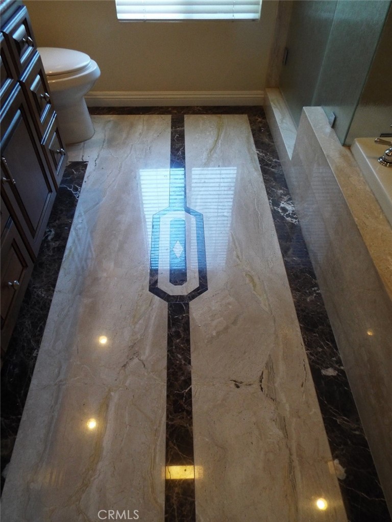 4444 Rochelle Place Encino, CA 91316 - Photo 17 of 19 Foyer Entrance