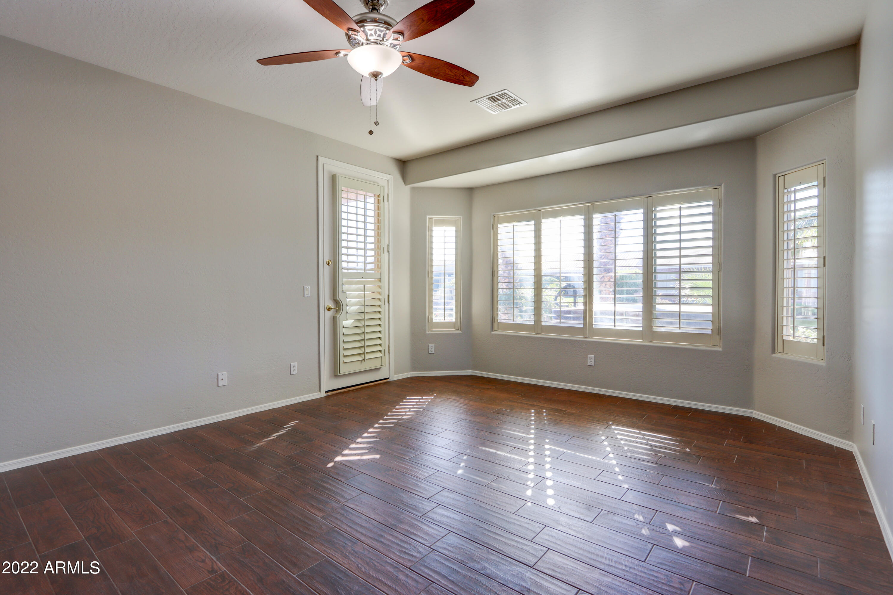 42467 Abbey Road Maricopa, AZ 85138 - Photo 18 of 62 18