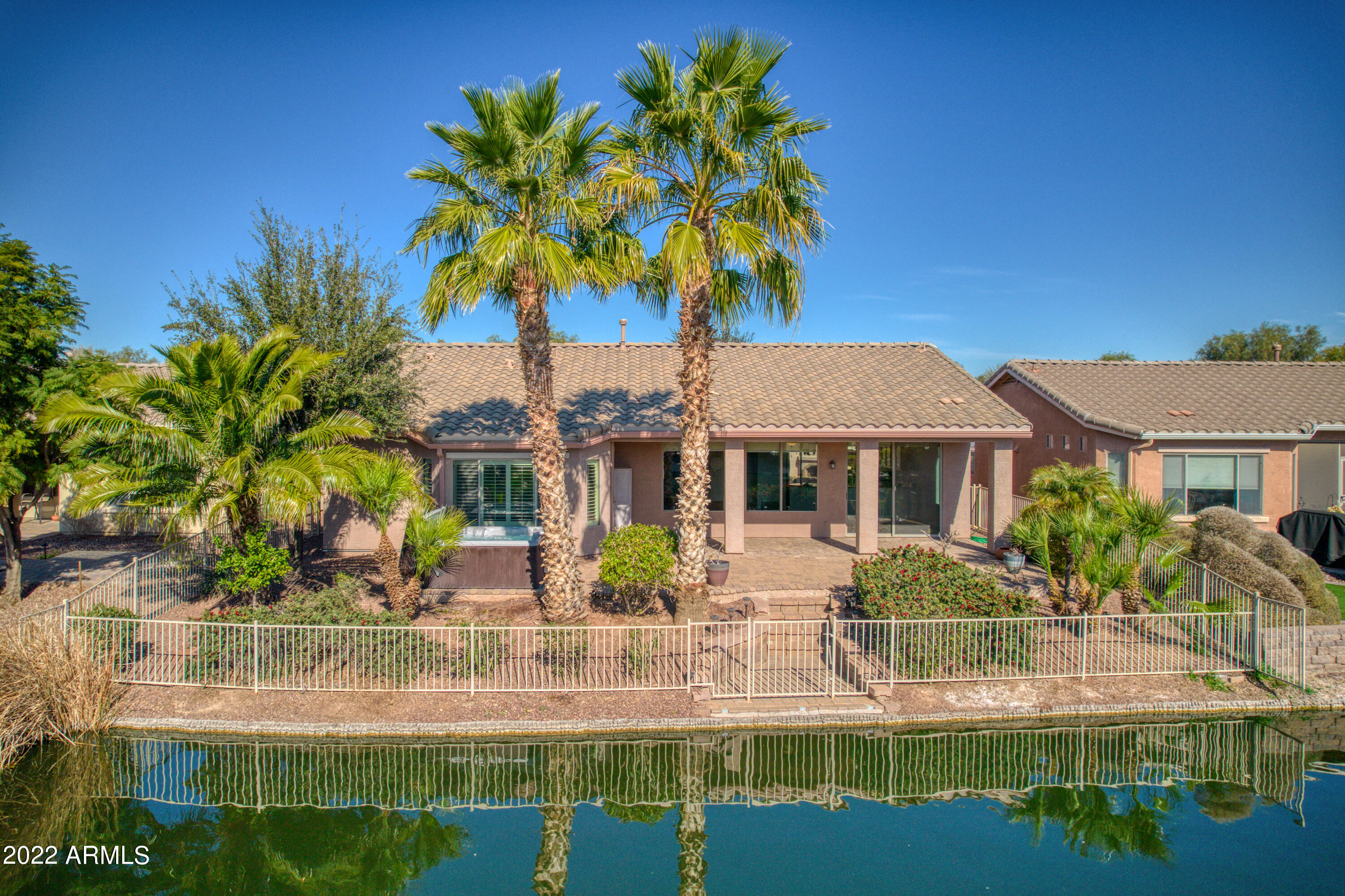 42467 Abbey Road Maricopa, AZ 85138 - Photo 46 of 62 44