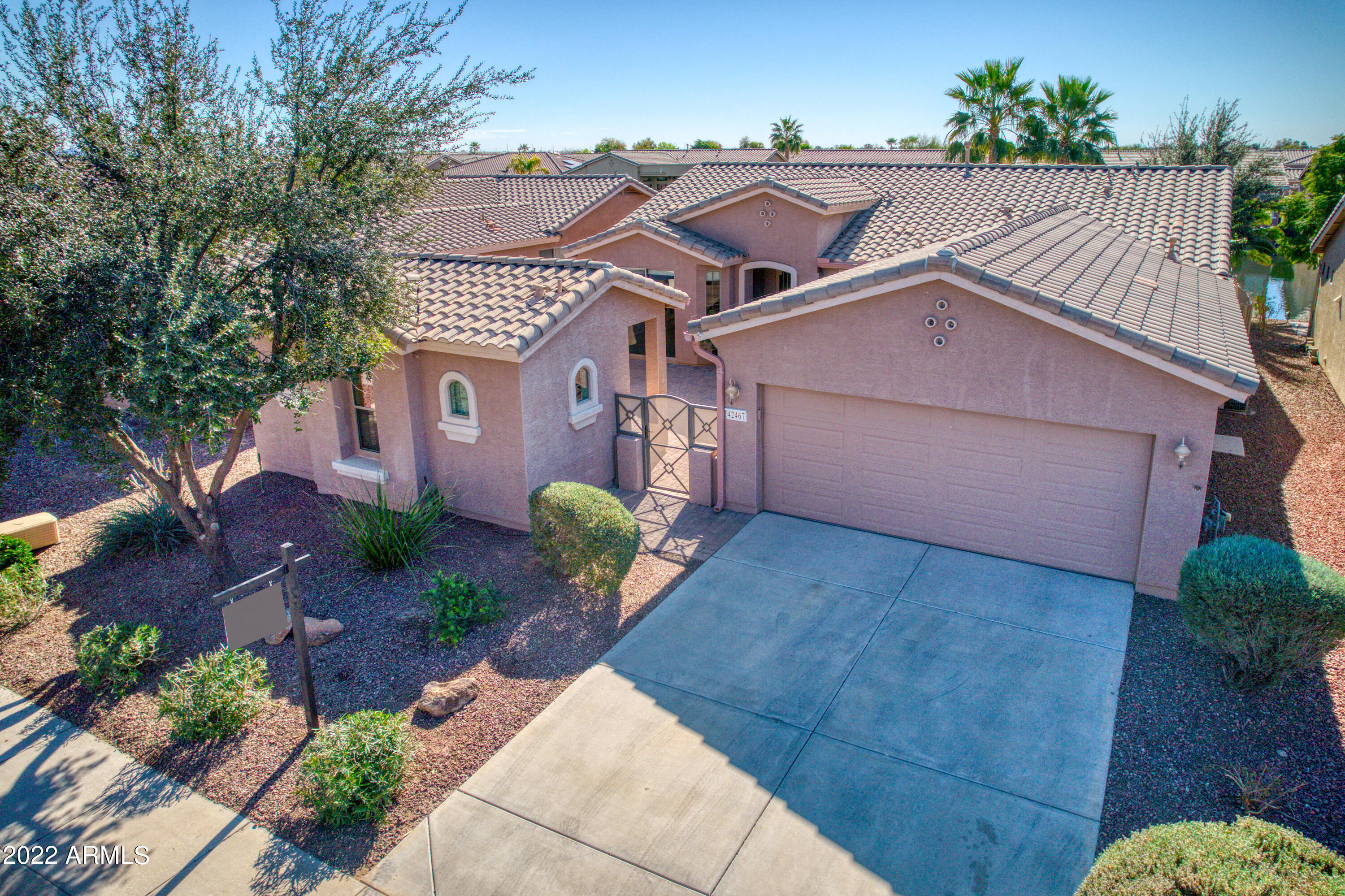 42467 Abbey Road Maricopa, AZ 85138 - Photo 54 of 62 52